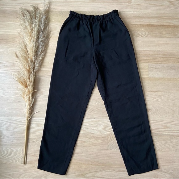 Club Monaco | Black Elastic Waist Paper Bag Trousers | size 0 - Picture 3 of 10